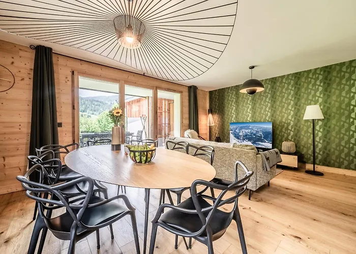 Lupin - By Emerald דירה מגב