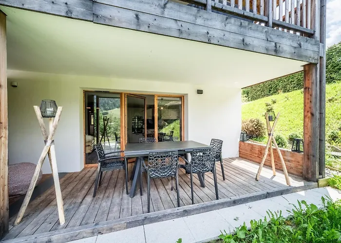 Lupin - By Emerald * מגב