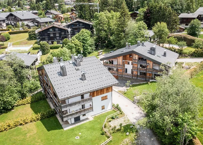 Lupin - By Emerald דירה *