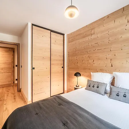 Lupin - By Emerald Apartmán *