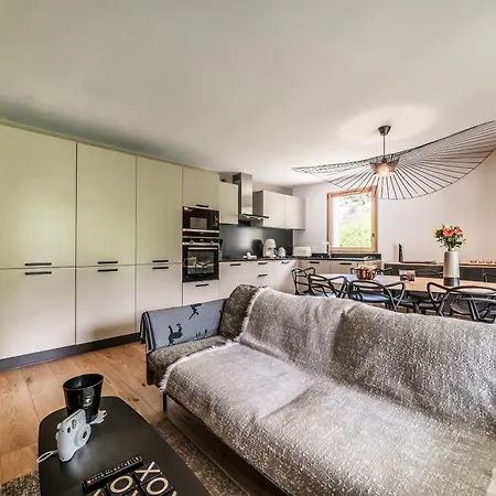 Apartmán Lupin - By Emerald *