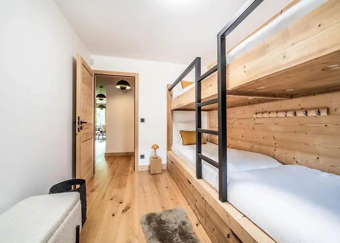 Lupin - By Emerald Διαμέρισμα